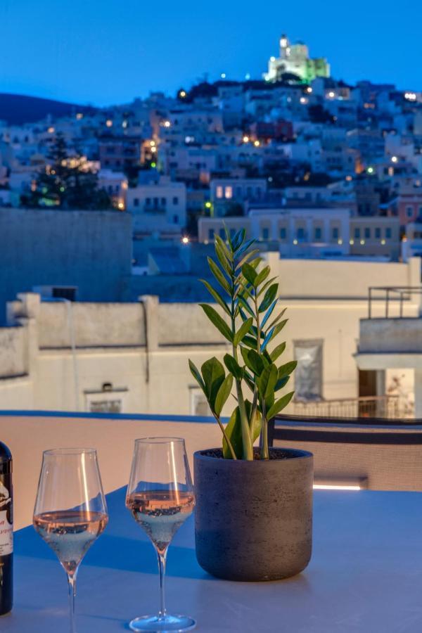 The Heart Of Syra - Your Home In Ermoupolis Exterior photo