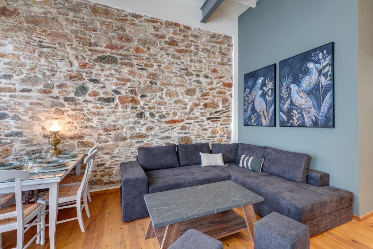 The Heart Of Syra - Your Home In Ermoupolis Exterior photo