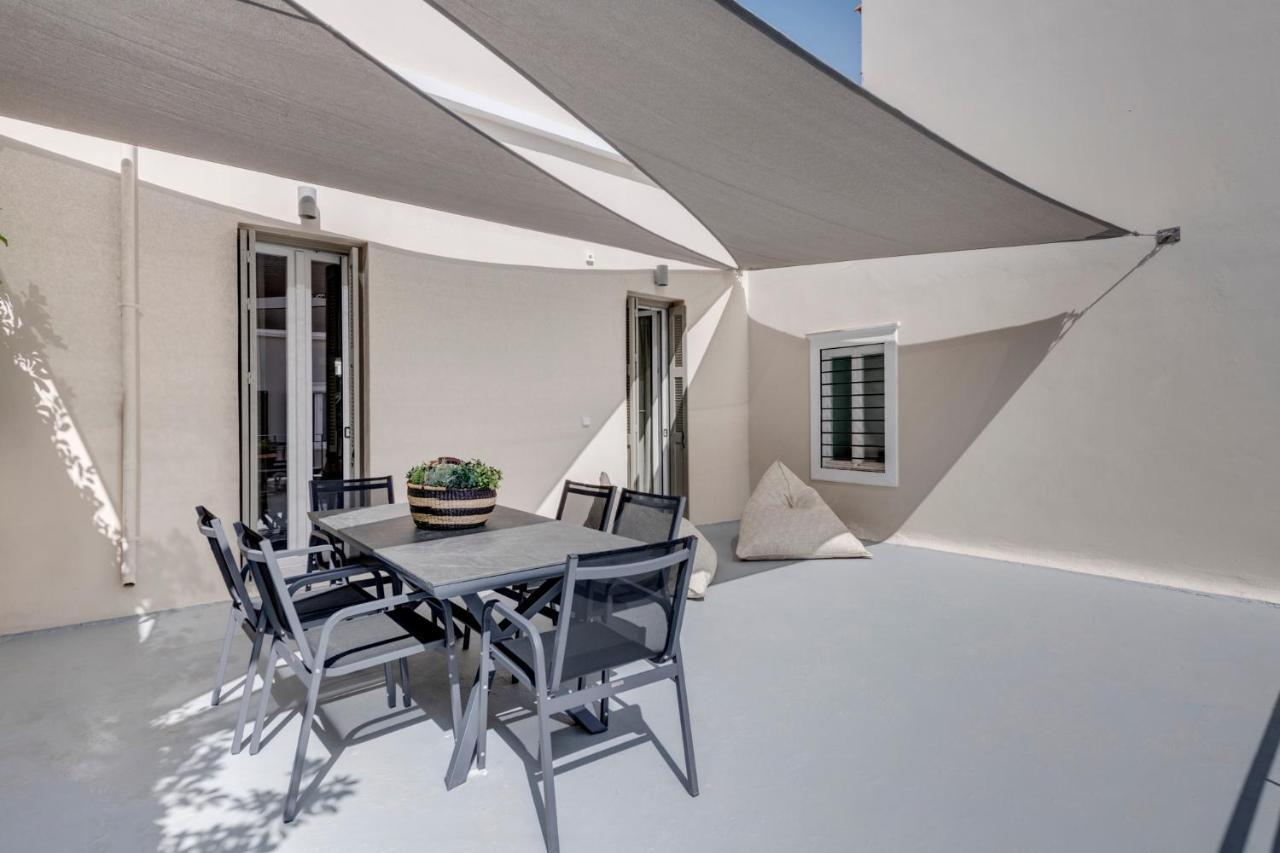 The Heart Of Syra - Your Home In Ermoupolis Exterior photo